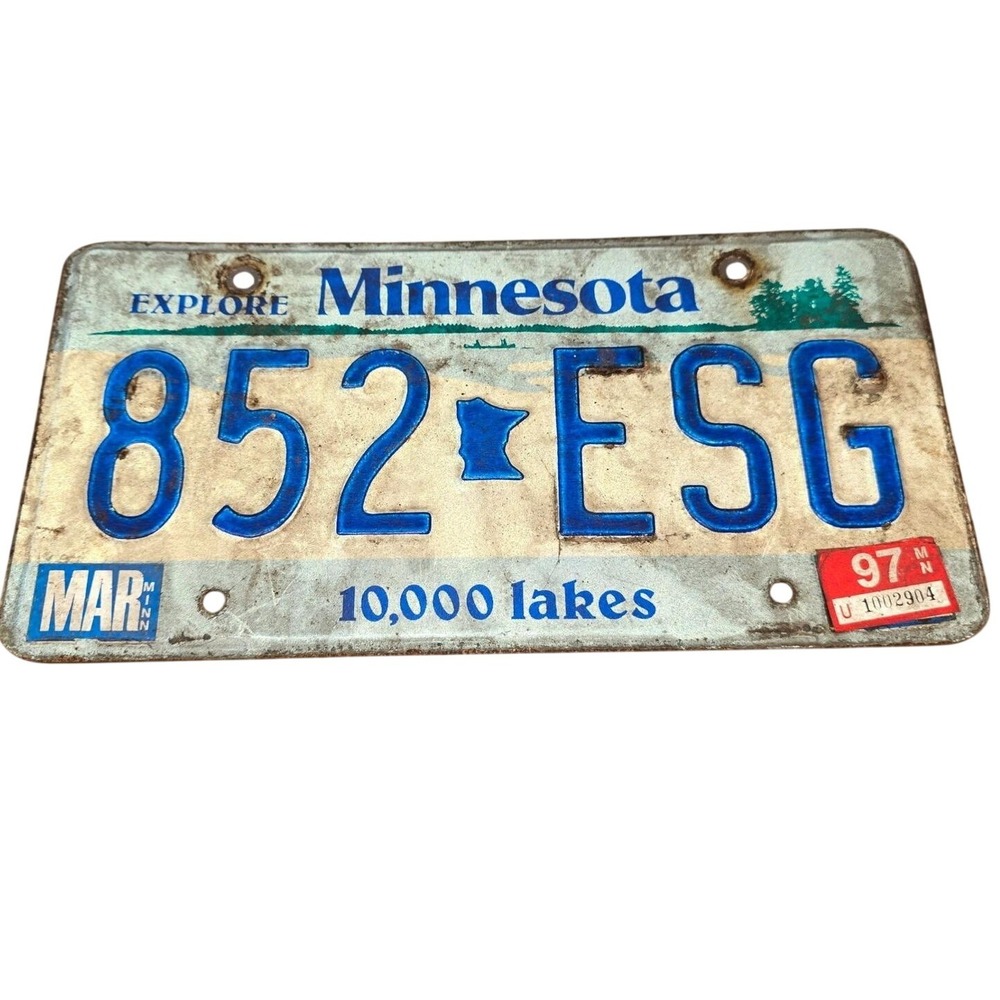 Vintage Minnesota License‎ Plate for Vehicle registered 1997 852 - ESG Raised